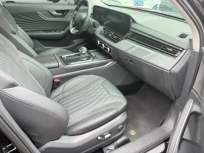 Hongqi HS5 2023 Model 2.0T Flag Xiang Pro Edition – фото 9