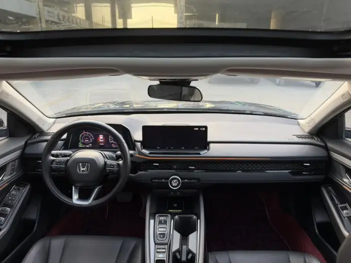 Honda Accord PHEV 2023 Model e:PHEV Premium Edition – фото 8