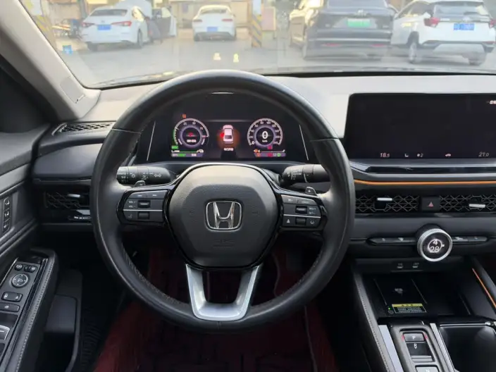 Honda Accord PHEV 2023 Model e:PHEV Premium Edition – фото 10