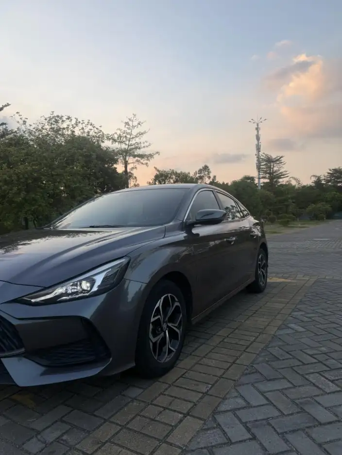 MG5 2021 Model Facelift 180DVVT CVT Youth Deluxe Edition – фото 9