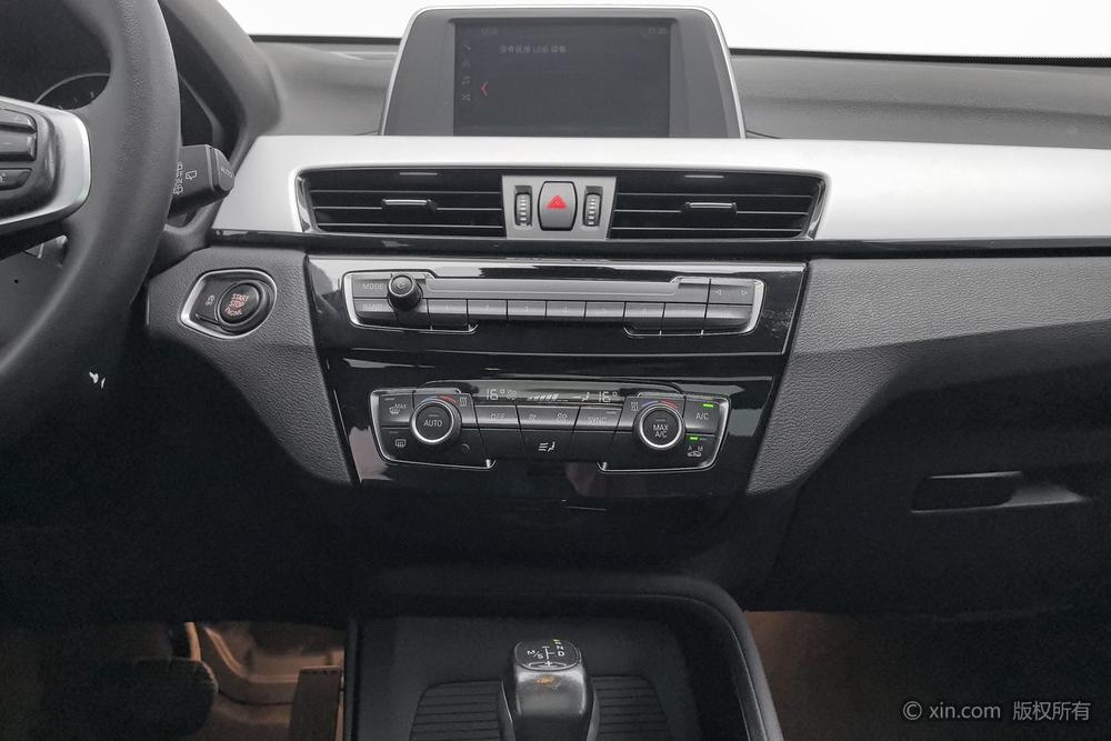 BMW X1 Модель 2018 года sDrive20Li Leading – фото 13