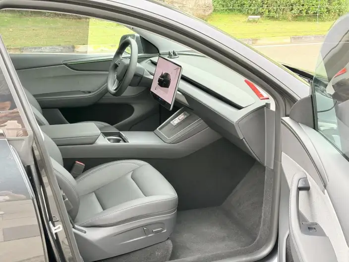 Model Y 2025 Model Rear-wheel drive version – фото 8