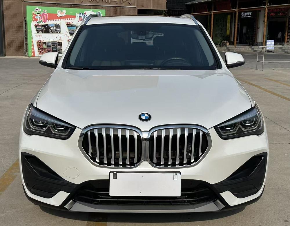 BMW X1 2022 sDrive25Li Leading – фото 2