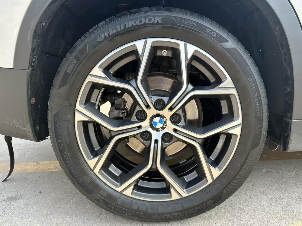 BMW X1 2022 sDrive25Li Leading – фото 9