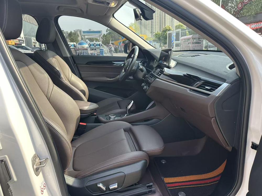 BMW X1 2022 sDrive25Li Leading – фото 19