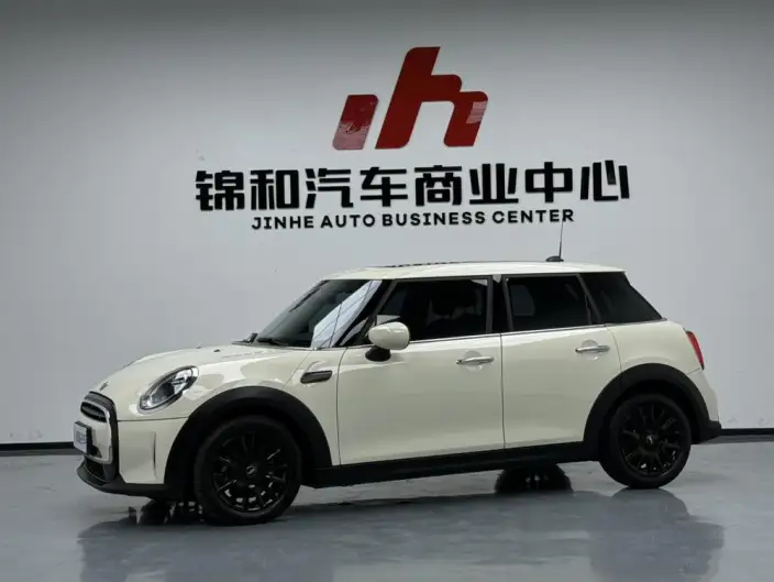 MINI 2022 Model Facelift 1.5T ONE Five-door Edition PLUS
