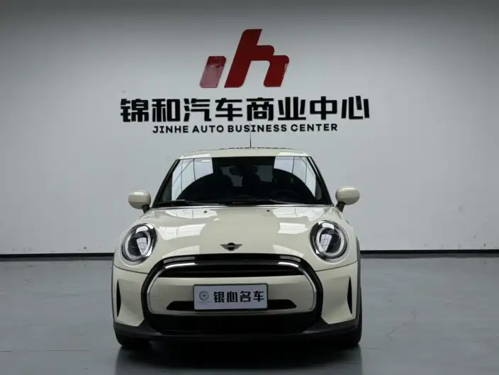 MINI 2022 Model Facelift 1.5T ONE Five-door Edition PLUS