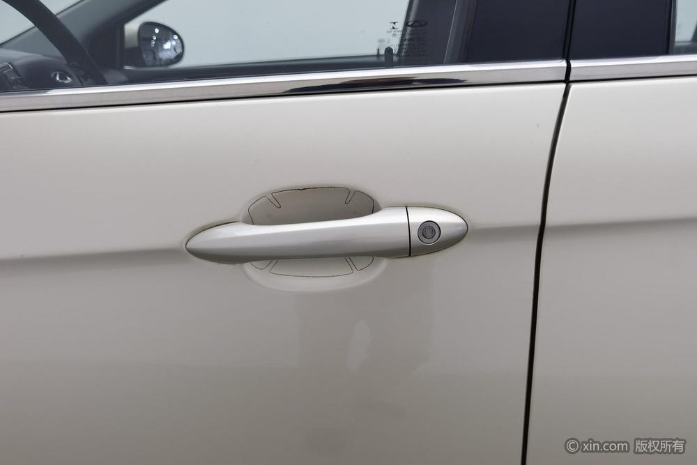 Chery Arrizo 5 2016 1.5L CVT Trend – фото 10