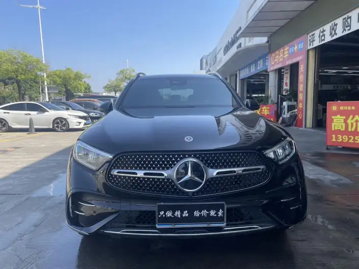 Mercedes-Benz GLC 2024 Model Facelift GLC 300 L 4MATIC Dynamic Model 5 seat – фото 2
