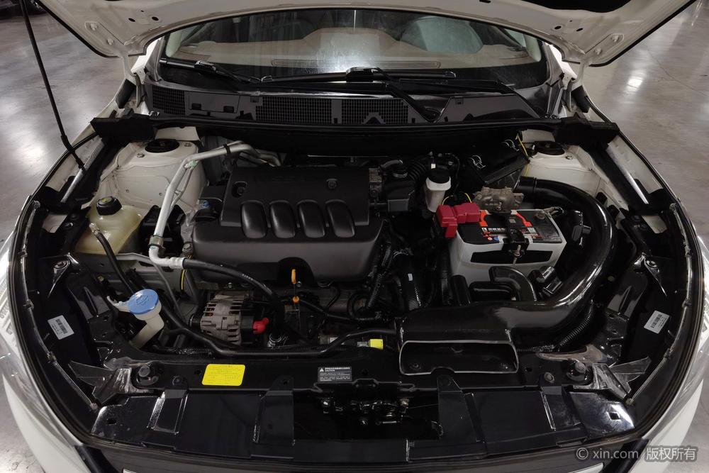 Venucia T70X 2015 2.0L CVT Smart Sport – фото 5