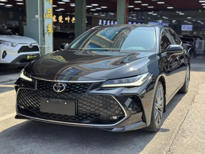 Toyota Avalon 2023 Model 2.0L CVT Deluxe Edition – фото 1