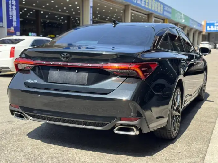 Toyota Avalon 2023 Model 2.0L CVT Deluxe Edition – фото 6