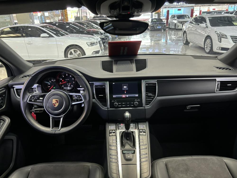 Porsche Macan 2017 Macan 2.0T – фото 7