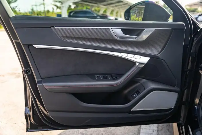 Audi RS 6 2022 Model RS 6 4.0T Avant – фото 10