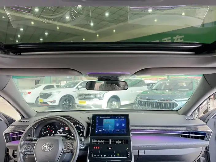 Toyota Avalon 2023 Model 2.5L Automatic Deluxe Edition – фото 4