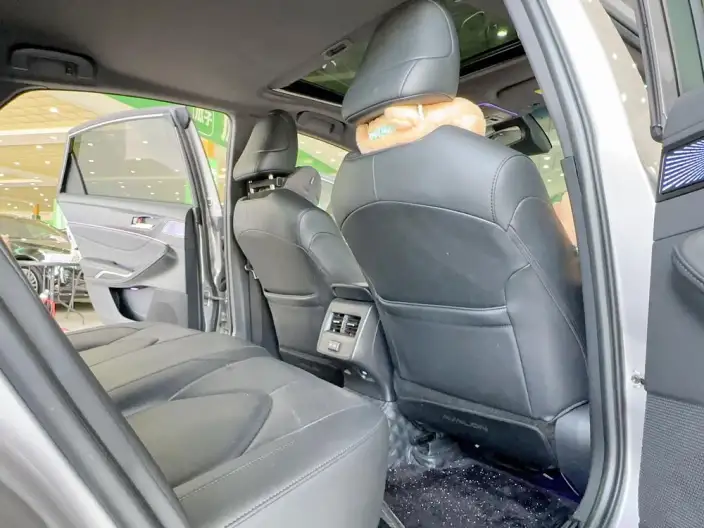 Toyota Avalon 2023 Model 2.5L Automatic Deluxe Edition – фото 8