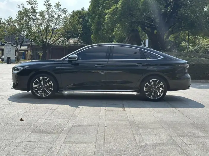 Arrizo 8 PRO 2025 Model 1.6T DCT Luxury Model +