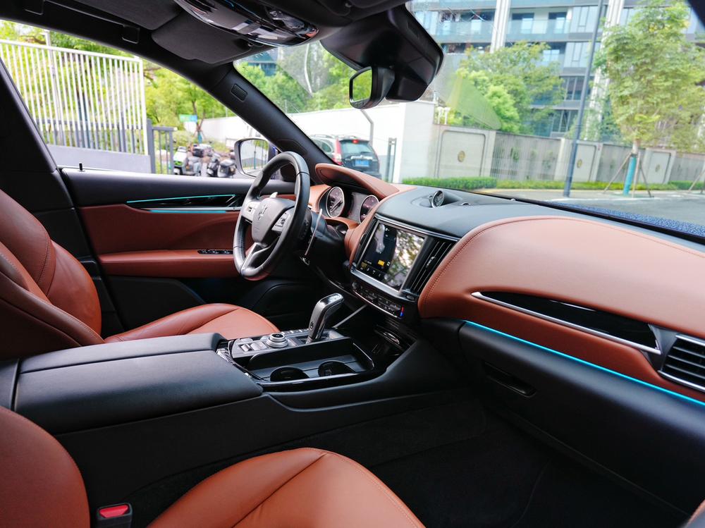 Maserati Levante 2021 3.0T Base – фото 10