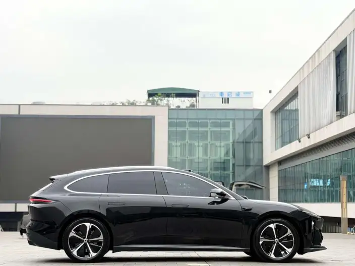 NIO ET5T 2024 Model 75kWh – фото 8