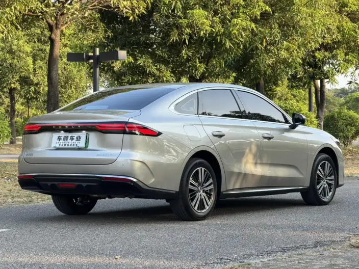 Geely Star Edition 6 2026 Model EM 125km Tiggo + Edition – фото 6