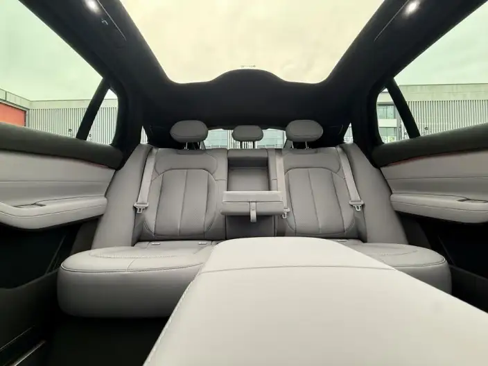 NIO EC6 2024 Model 75kWh – фото 8