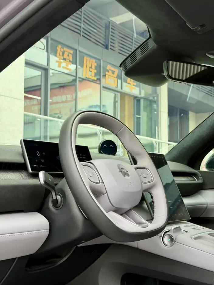 NIO EC6 2024 Model 75kWh – фото 10
