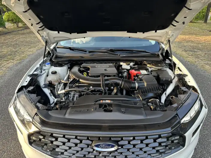 Ford Mondeo 2025 Model EcoBoost 245 Luxury Model – фото 8