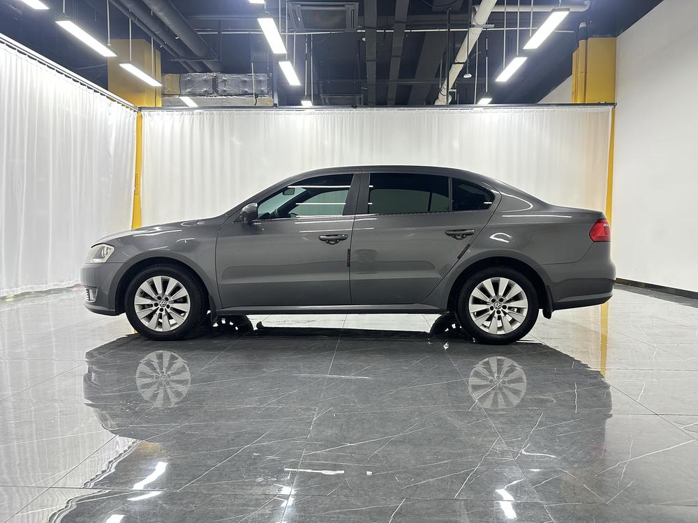 Volkswagen Lavida 2013 модификация 1.6L автоматическое Comfort Edition – фото 4