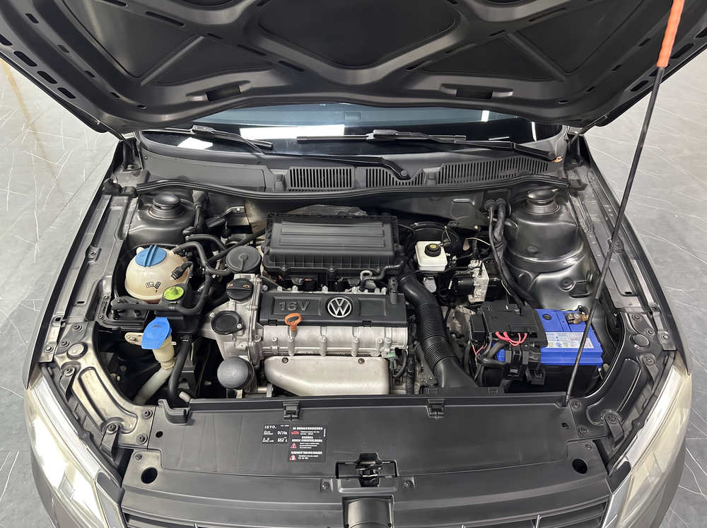 Volkswagen Lavida 2013 модификация 1.6L автоматическое Comfort Edition – фото 10