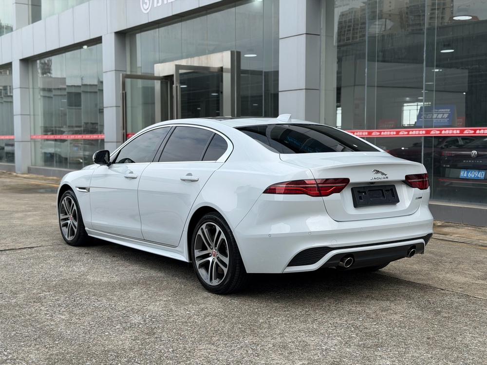 Jaguar XEL 2020 2.0T 200PS R-DYNAMIC S Advance Sport – фото 4