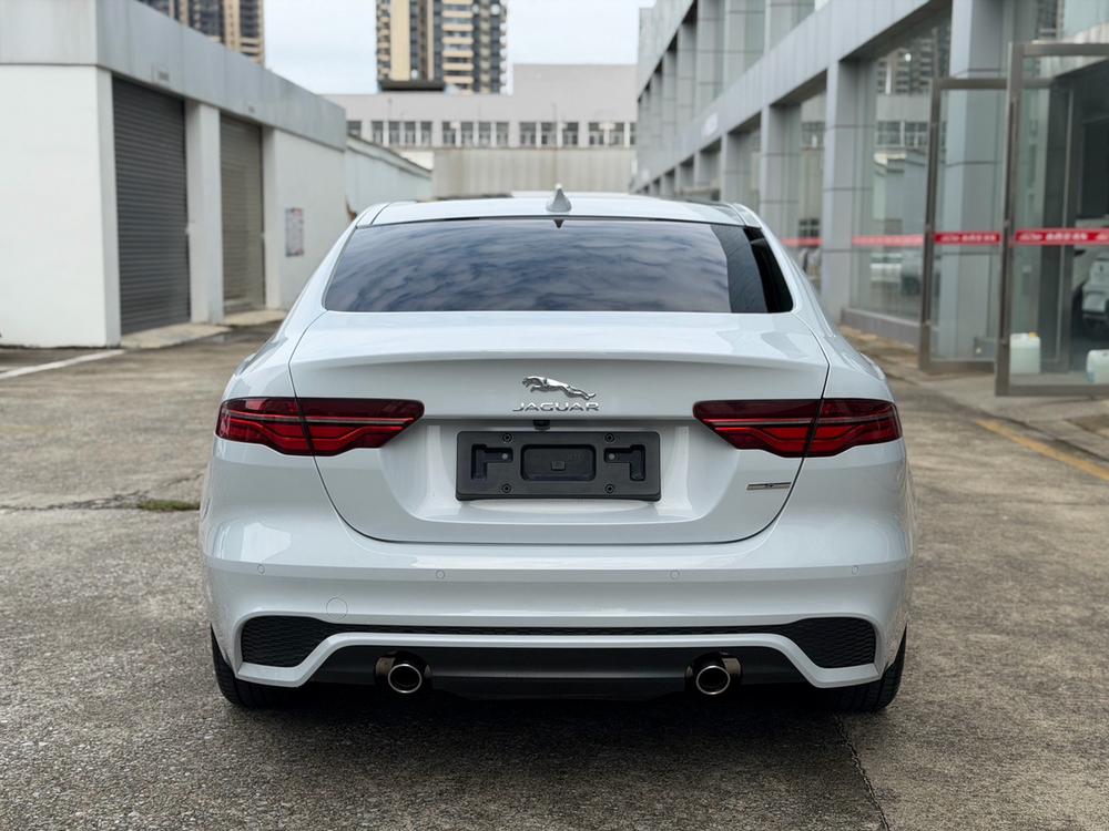 Jaguar XEL 2020 2.0T 200PS R-DYNAMIC S Advance Sport – фото 5
