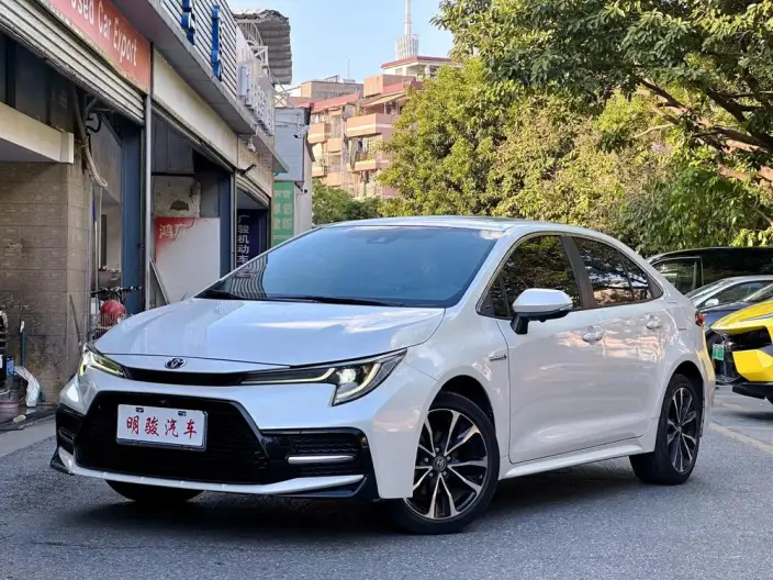Toyota Levin 2021 Model Hybrid 1.8H E-CVT Sports Edition – фото 1