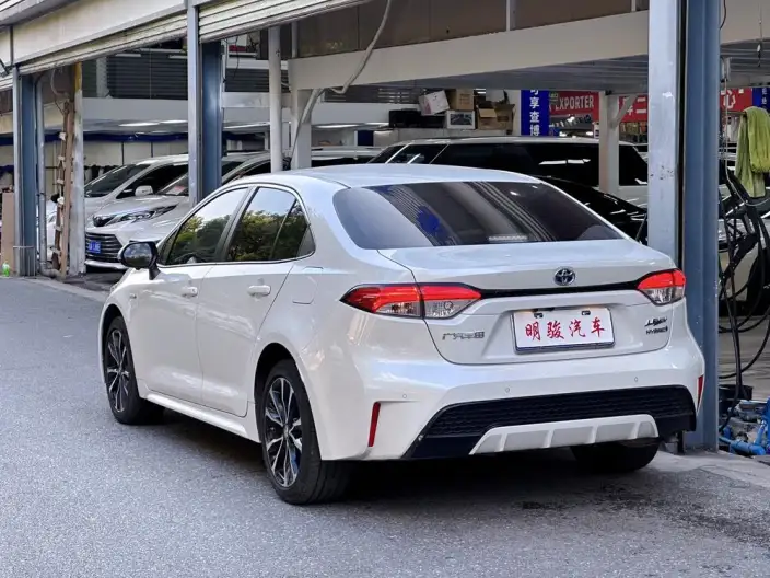 Toyota Levin 2021 Model Hybrid 1.8H E-CVT Sports Edition – фото 4