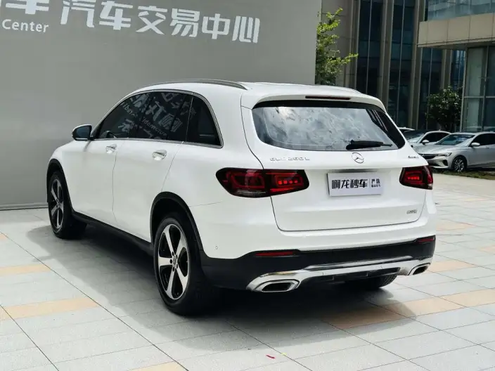 Mercedes-Benz GLC 2022 Model Facelift GLC 260 L 4MATIC Dynamic Model – фото 5