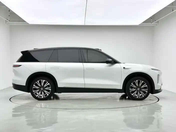 NIO ES8 2023 Model 75kWh – фото 8