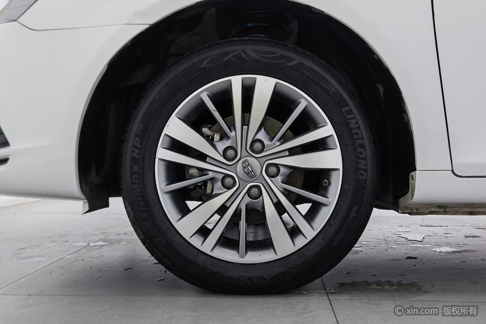 Geely Emgrand Модель 2018 года 1.5L Manual Up Connected Edition – фото 10