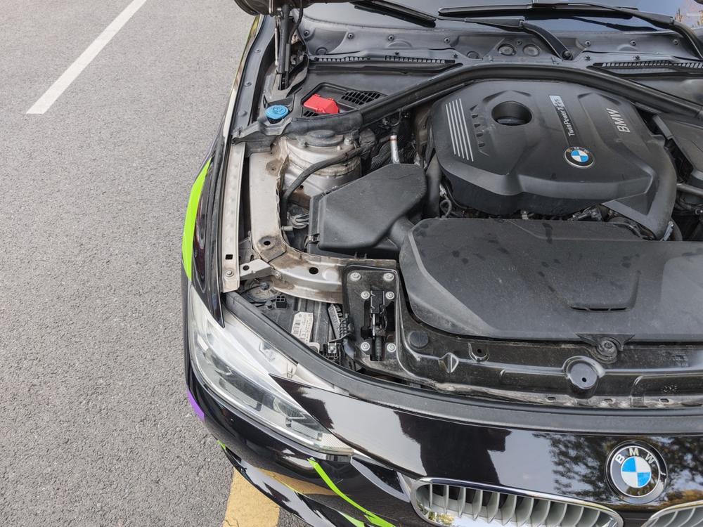 BMW 3 Series 2018 320Li Style – фото 14