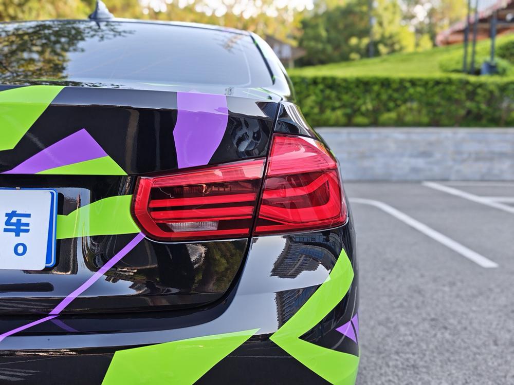 BMW 3 Series 2018 320Li Style – фото 18
