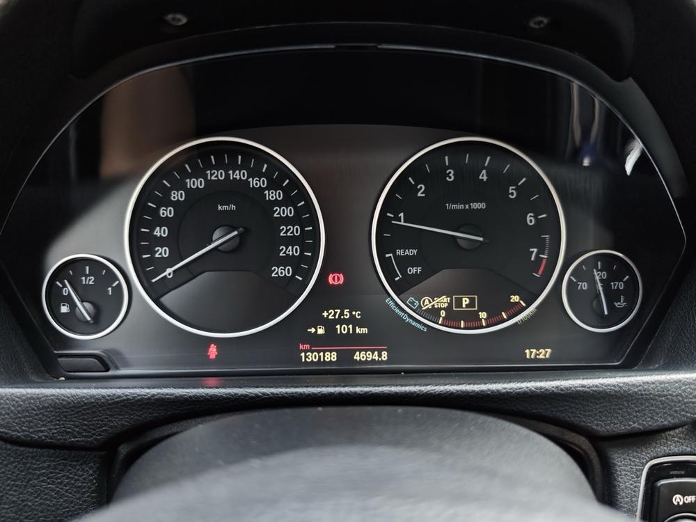 BMW 3 Series 2018 320Li Style – фото 22