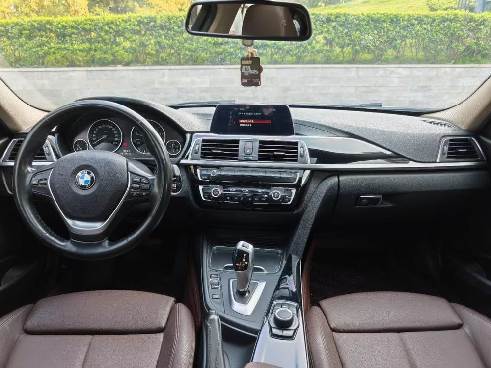 BMW 3 Series 2018 320Li Style – фото 25