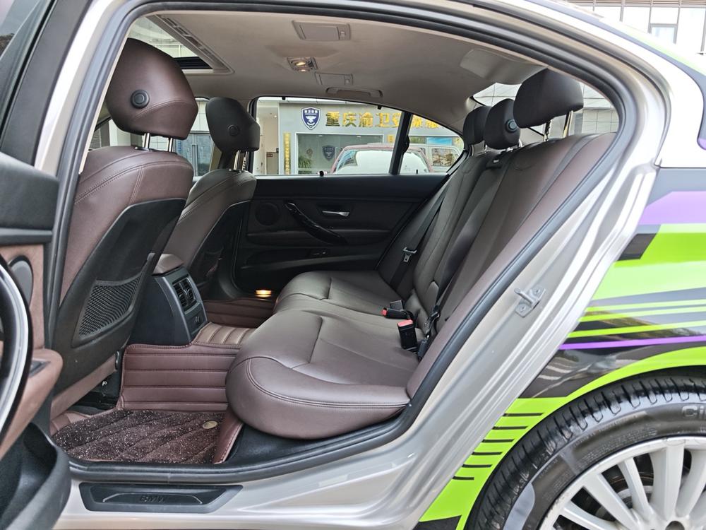 BMW 3 Series 2018 320Li Style – фото 28