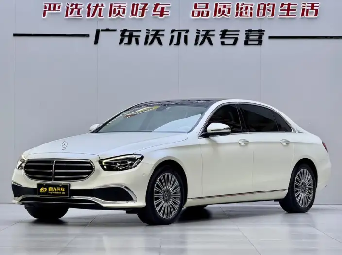Mercedes-Benz E-Class 2023 Model E 300 L Luxury Model sedan – фото 1