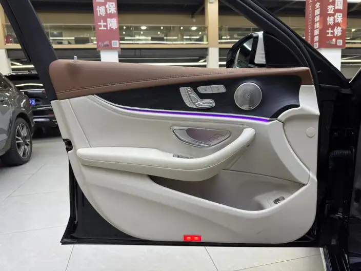Mercedes-Benz E-Class 2023 Model E 300 L Luxury Model sedan – фото 5