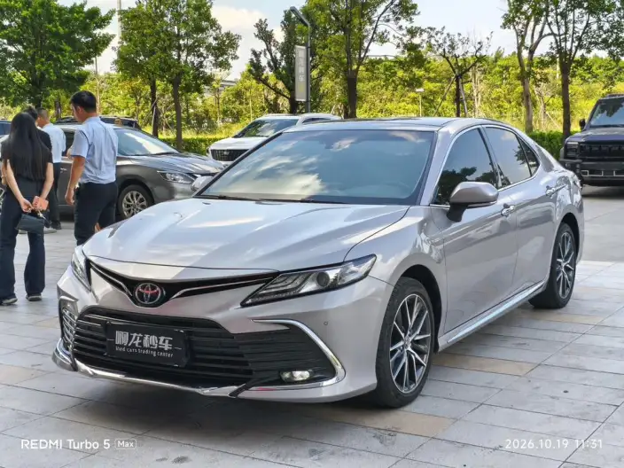 Toyota Camry 2023 Model 2.5G Deluxe Edition – фото 1
