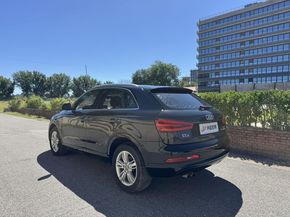 Audi Q3 2013 35 TFSI Comfort – фото 4