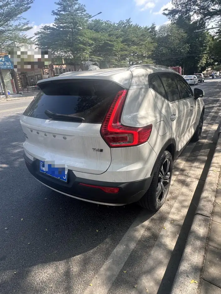 Volvo XC40 2022 Model T4 4WD Smart Range Deluxe Edition – фото 6