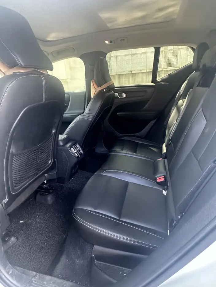 Volvo XC40 2022 Model T4 4WD Smart Range Deluxe Edition – фото 9