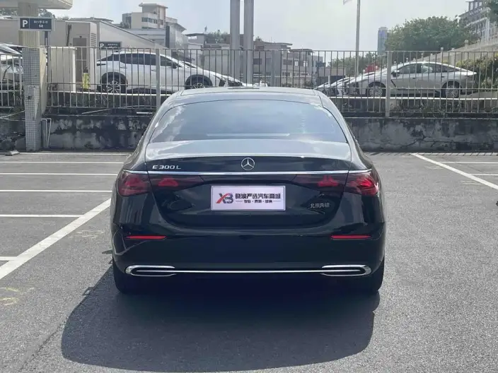 Mercedes-Benz E-Class 2024 Model E 300 L Fashion Model sedan – фото 5