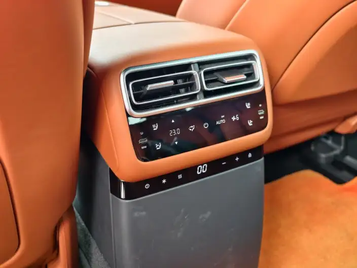 Li Auto L7 2024 Model Ultra Edition – фото 6