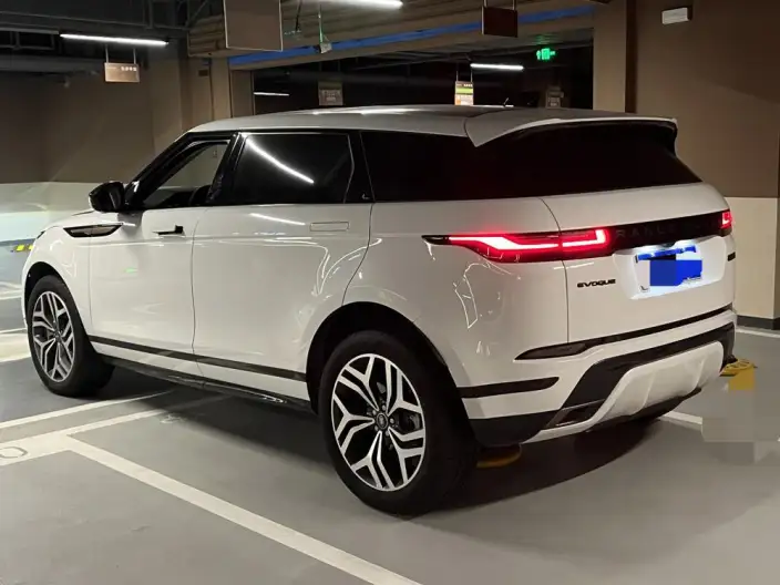 Range Rover Evoque 2026 Model Range Rover Evoque L 2.0T SE